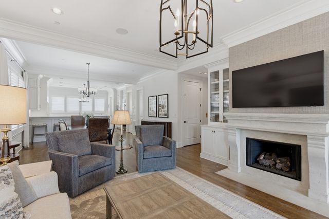 3608D West End Ave, Nashville, TN 37205