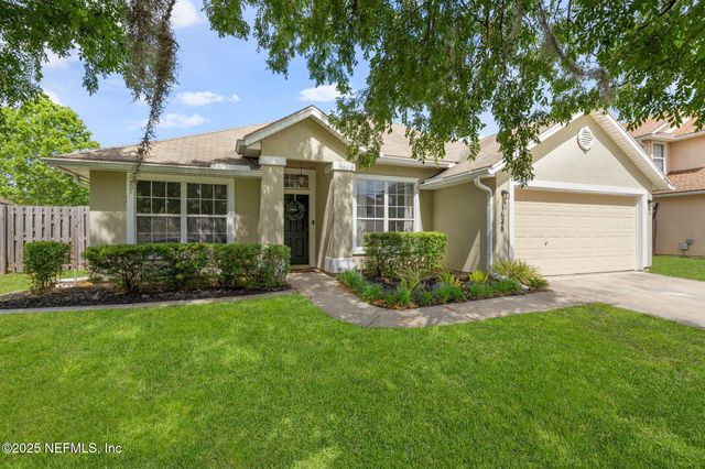 1548 HARVEST COVE Drive, Middleburg, FL 32068