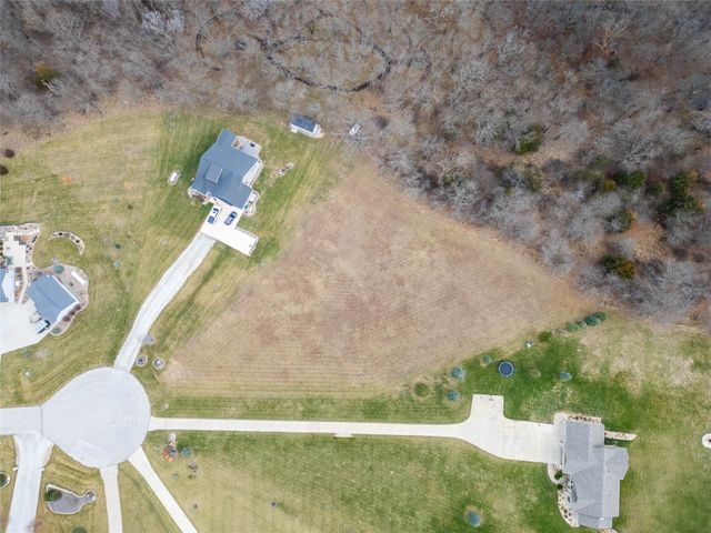 4922 Cedar Lane, Winterset, IA 50273