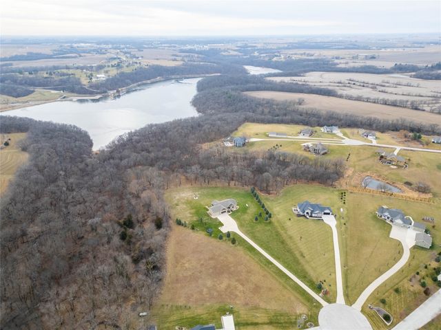 4922 Cedar Lane, Winterset, IA 50273