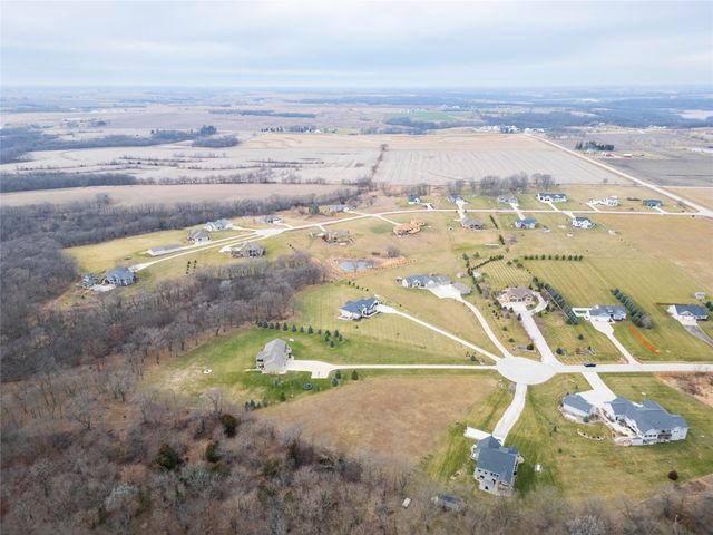 4922 Cedar Lane, Winterset, IA 50273