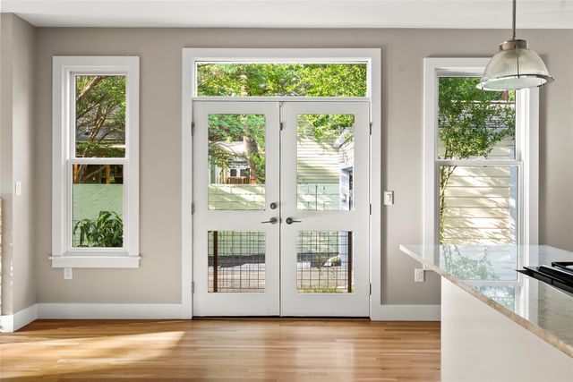 3201 Glenview Ave, Austin, TX 78703