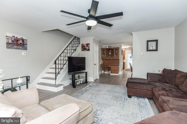 3954 ROWENA DR, Philadelphia, PA 19114