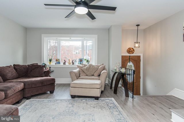 3954 ROWENA DR, Philadelphia, PA 19114