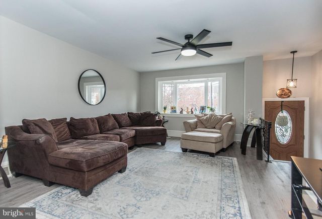 3954 ROWENA DR, Philadelphia, PA 19114