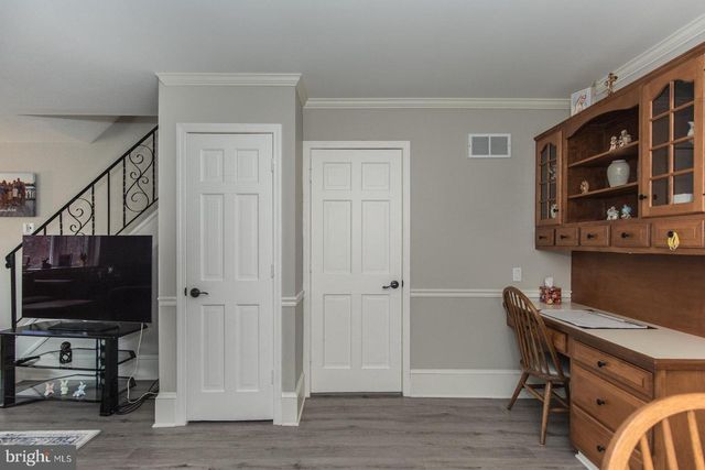 3954 ROWENA DR, Philadelphia, PA 19114