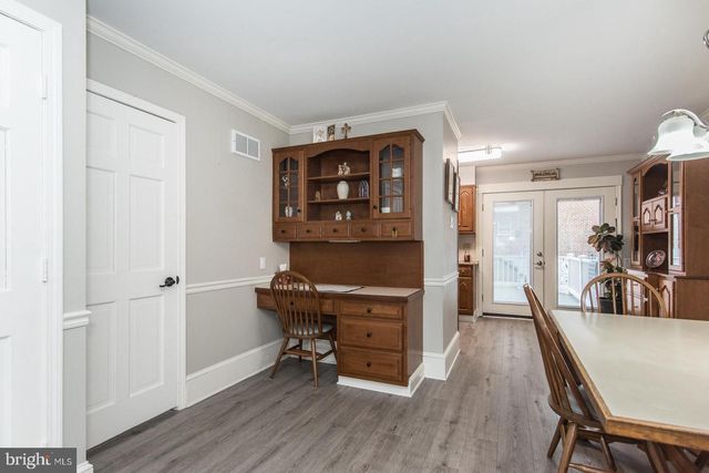 3954 ROWENA DR, Philadelphia, PA 19114