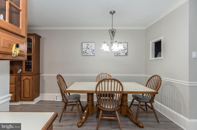 3954 ROWENA DR, Philadelphia, PA 19114