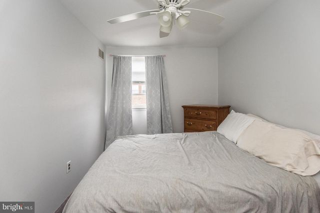 3954 ROWENA DR, Philadelphia, PA 19114