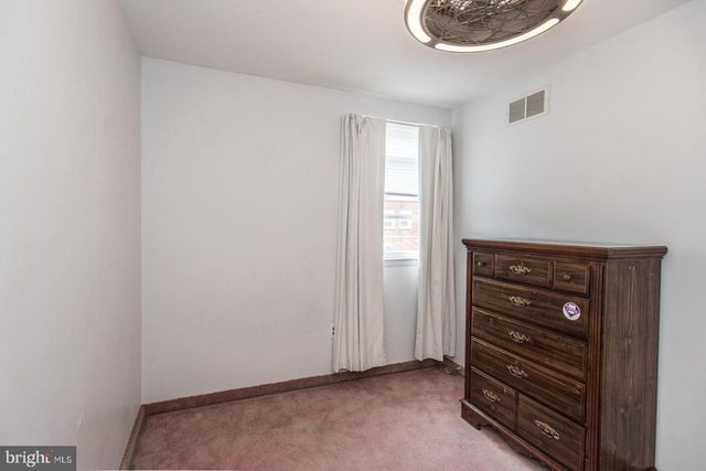 3954 ROWENA DR, Philadelphia, PA 19114