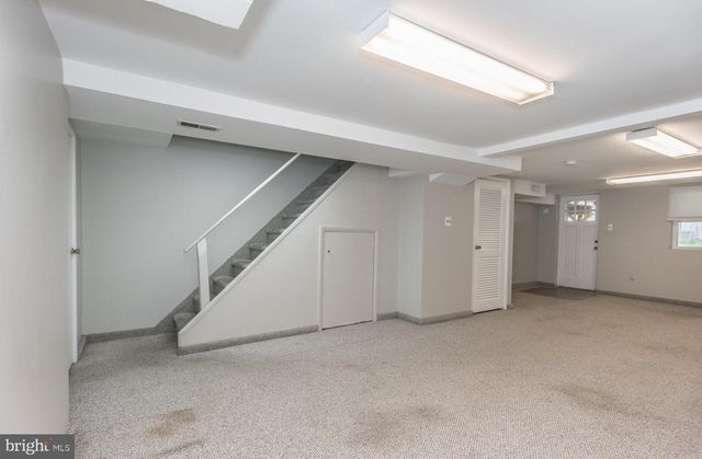 3954 ROWENA DR, Philadelphia, PA 19114