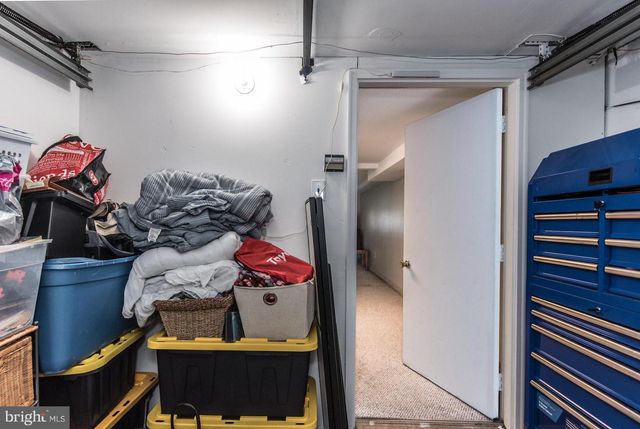 3954 ROWENA DR, Philadelphia, PA 19114