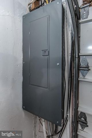 3954 ROWENA DR, Philadelphia, PA 19114