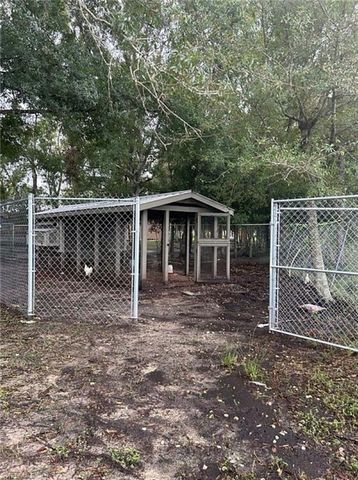 20101 Huffmaster RD, North Fort Myers, FL 33917