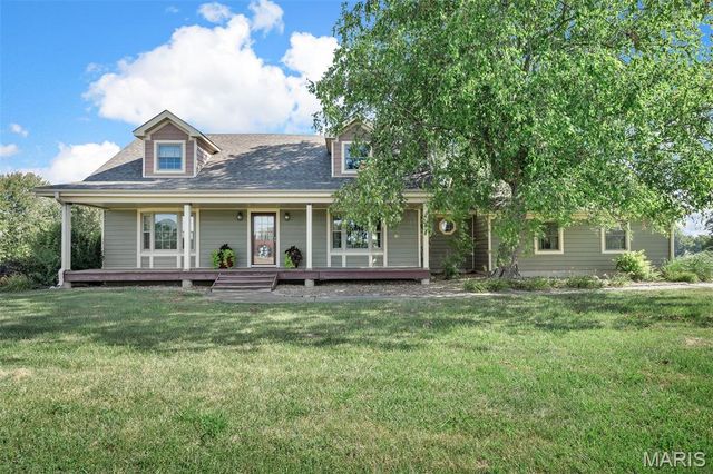 28417 Meadowbrook Estate, Warrenton, MO 63383