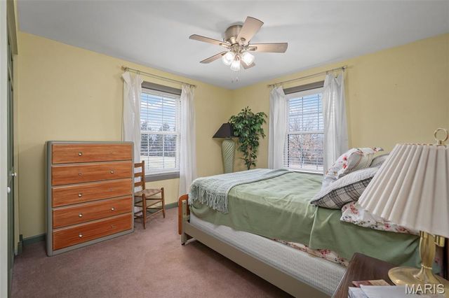 28417 Meadowbrook Estate, Warrenton, MO 63383