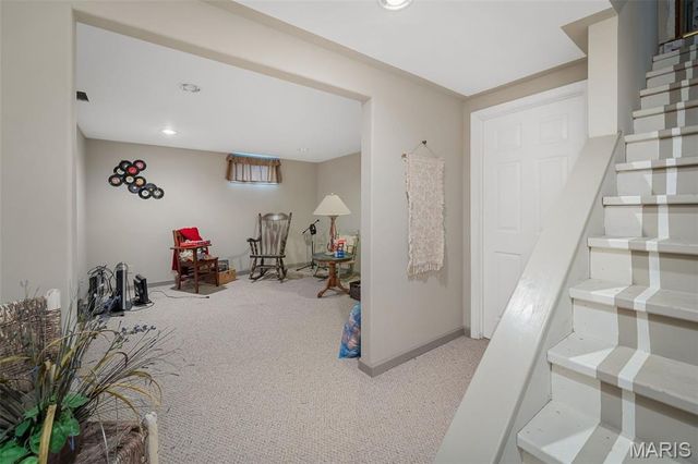 28417 Meadowbrook Estate, Warrenton, MO 63383