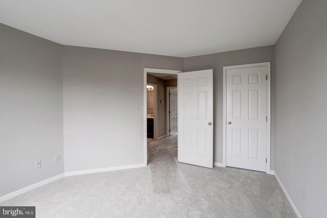 8503 WESTOWN WAY, Vienna, VA 22182