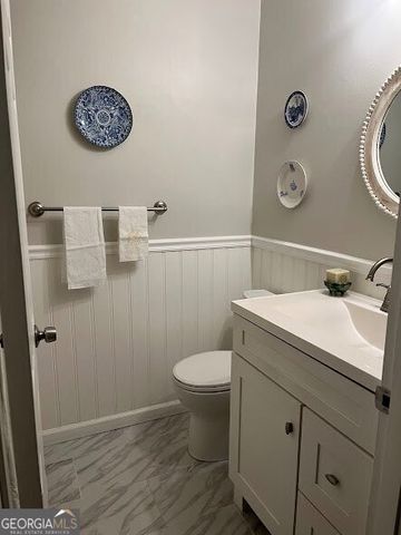 2160 Jay Lane SE, Smyrna, GA 30080