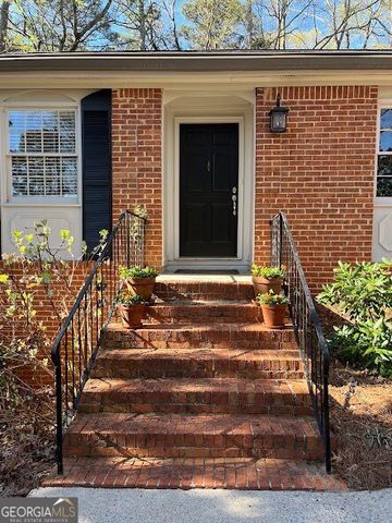 2160 Jay Lane SE, Smyrna, GA 30080