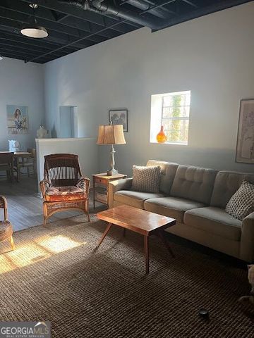 2160 Jay Lane SE, Smyrna, GA 30080