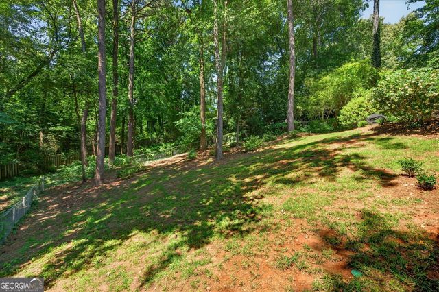 2160 Jay Lane SE, Smyrna, GA 30080