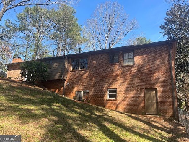 2160 Jay Lane SE, Smyrna, GA 30080