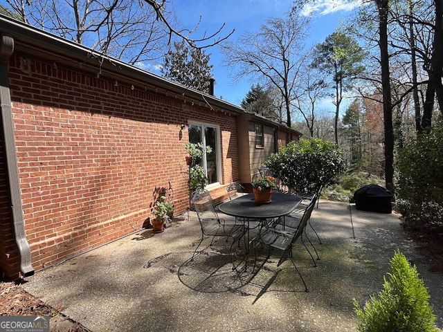 2160 Jay Lane SE, Smyrna, GA 30080