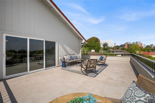 6310 E Vera Crest, Long Beach, CA 90815