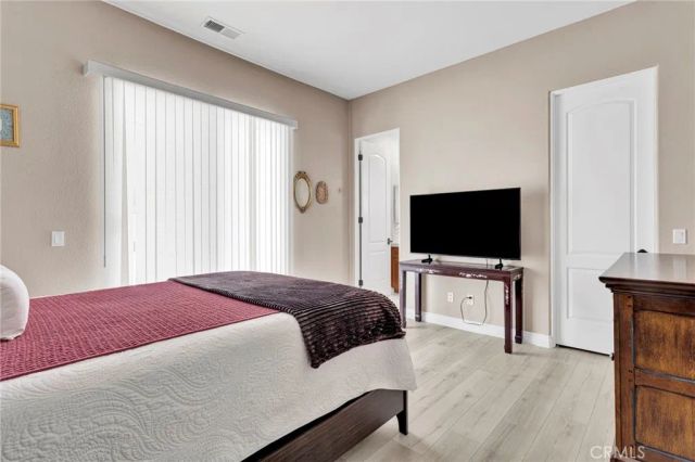 19277 Stratford Way, Apple Valley, CA 92308