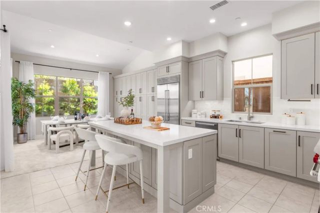 147 Fairgreen, Irvine, CA 92618