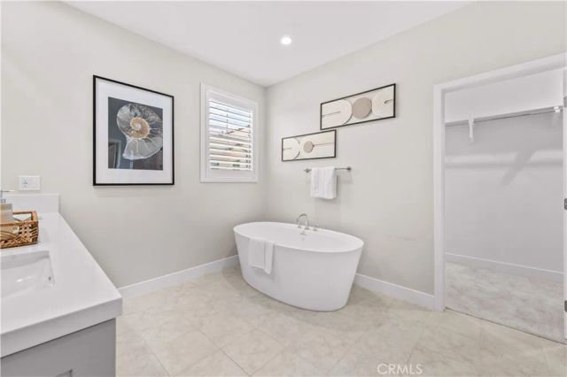147 Fairgreen, Irvine, CA 92618