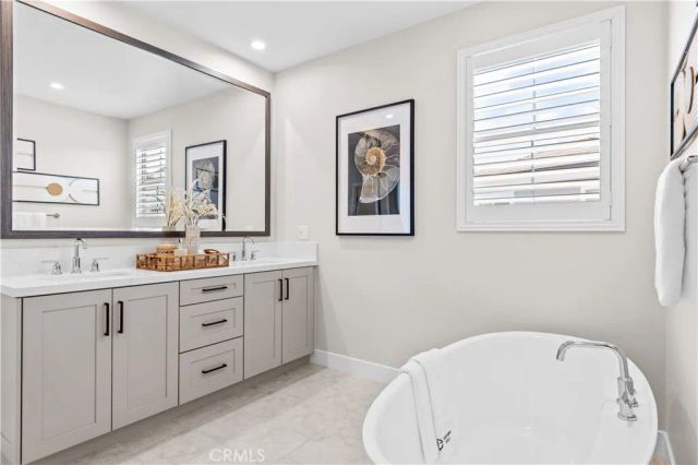147 Fairgreen, Irvine, CA 92618