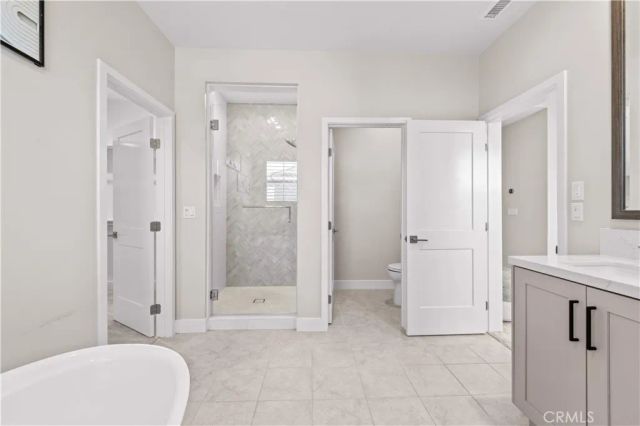 147 Fairgreen, Irvine, CA 92618