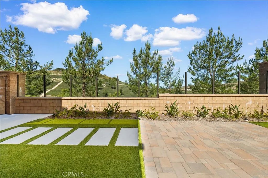 147 Fairgreen, Irvine, CA 92618