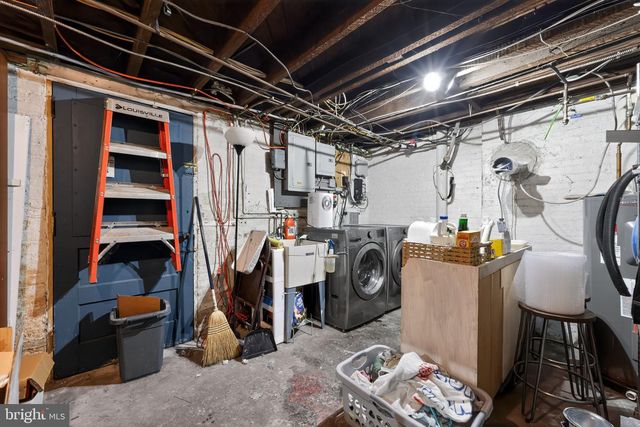 261 MONROE ST, Bristol, PA 19007