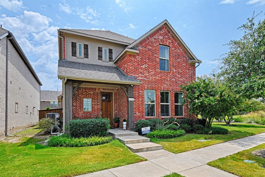 2642 Westbank Trail, Garland, TX 75042