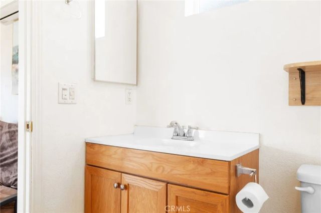 4652 Falcon Drive, Lake Isabella, CA 93240