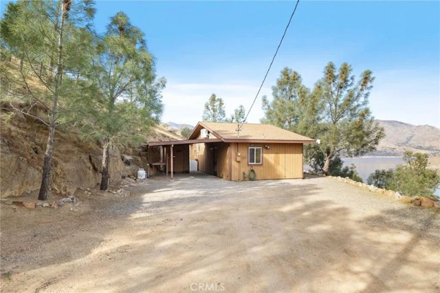 4652 Falcon Drive, Lake Isabella, CA 93240