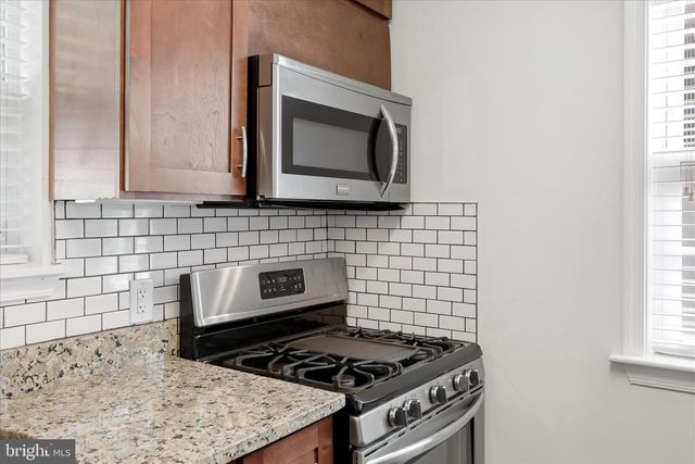 101 MOUNT VERNON AVE, Alexandria, VA 22301