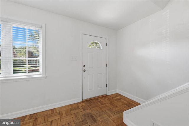 101 MOUNT VERNON AVE, Alexandria, VA 22301