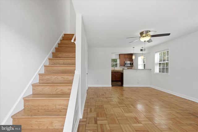 101 MOUNT VERNON AVE, Alexandria, VA 22301
