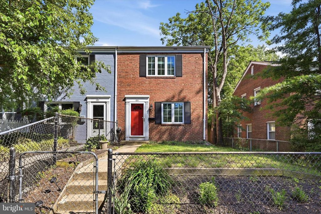 101 MOUNT VERNON AVE, Alexandria, VA 22301