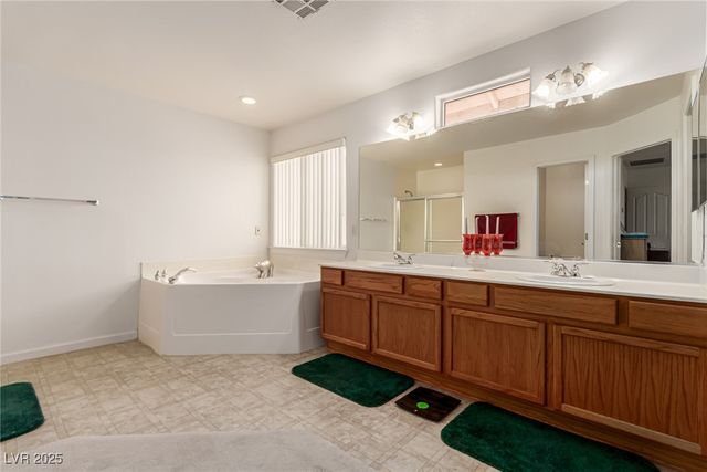 2740 West Gamebird Road, Pahrump, NV 89048