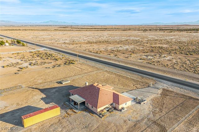 2740 West Gamebird Road, Pahrump, NV 89048