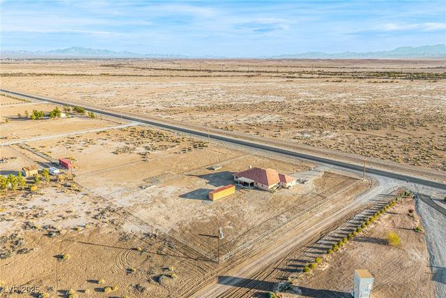2740 West Gamebird Road, Pahrump, NV 89048