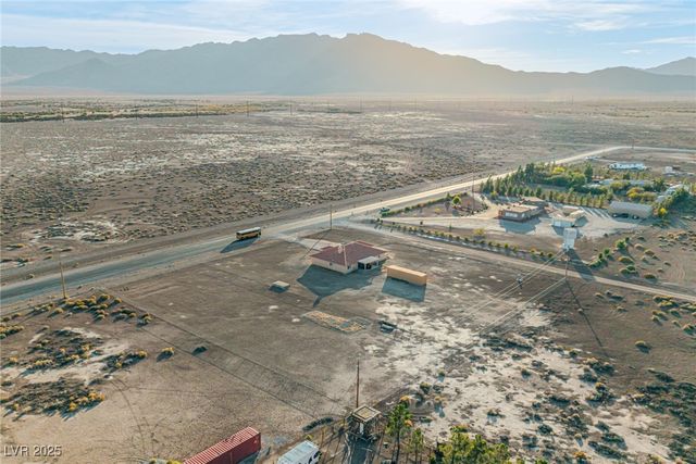 2740 West Gamebird Road, Pahrump, NV 89048