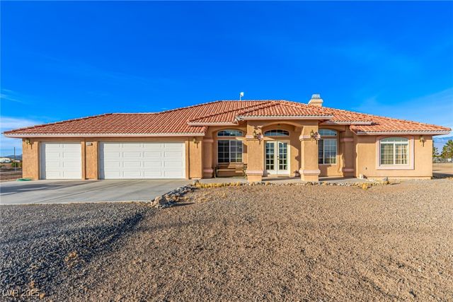 2740 West Gamebird Road, Pahrump, NV 89048