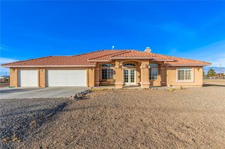 2740 West Gamebird Road, Pahrump, NV 89048
