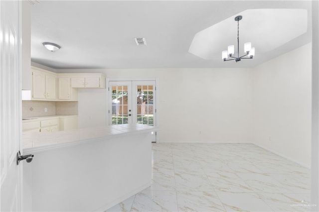 409 Denise Circle, La Joya, TX 78560